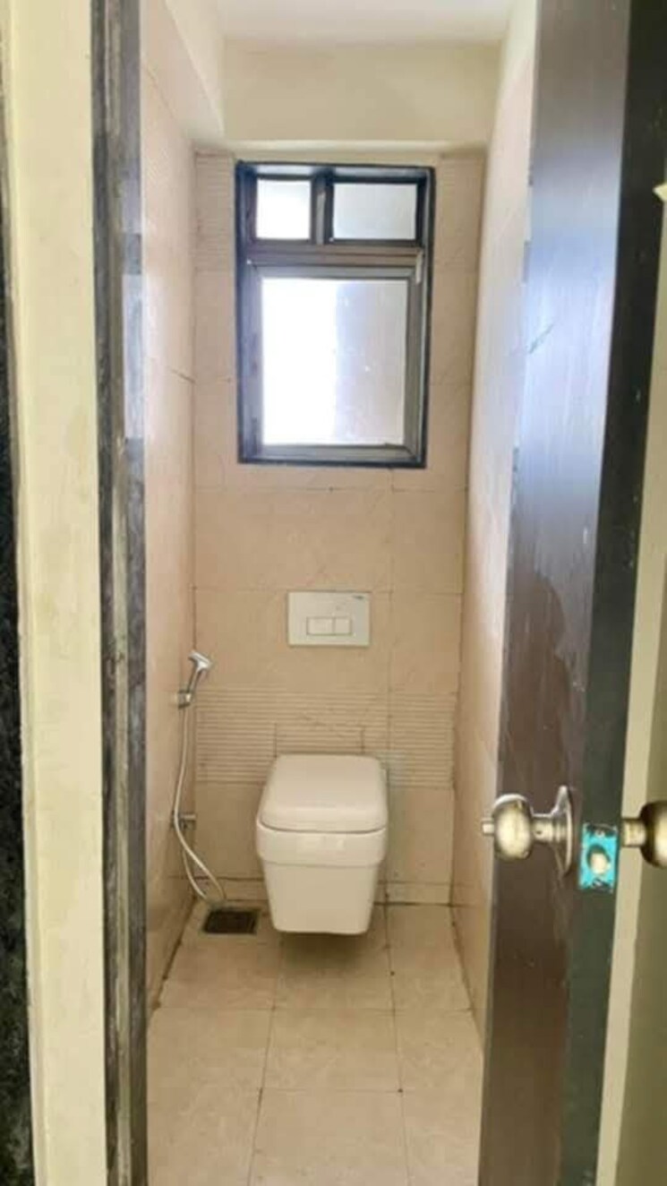 Bathroom, chandresh-palace 1 Bedroom 660 Sq.Ft. Builder Floor In Nalasopara West Palghar 9557839