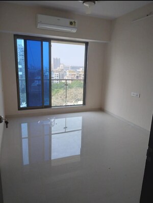 Room in 1 BHK Builder Floor at Chandresh Palace, Nalasopara West – for Sale