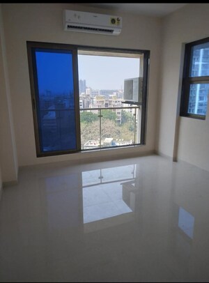 Room in 1 BHK Builder Floor at Chandresh Palace, Nalasopara West – for Sale