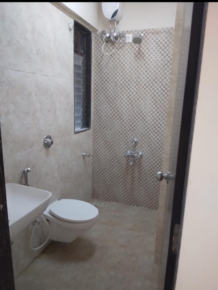 Bathroom, chandresh-palace 1 Bedroom 660 Sq.Ft. Builder Floor In Nalasopara West Palghar 9557839