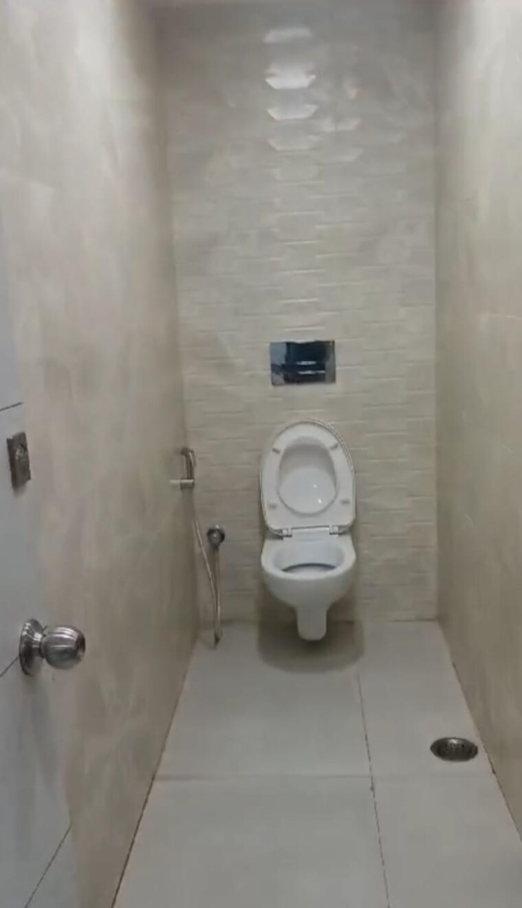 Bathroom, new town Commercial Office Space 1506 Sq.Ft. In New Town Kolkata 9559208