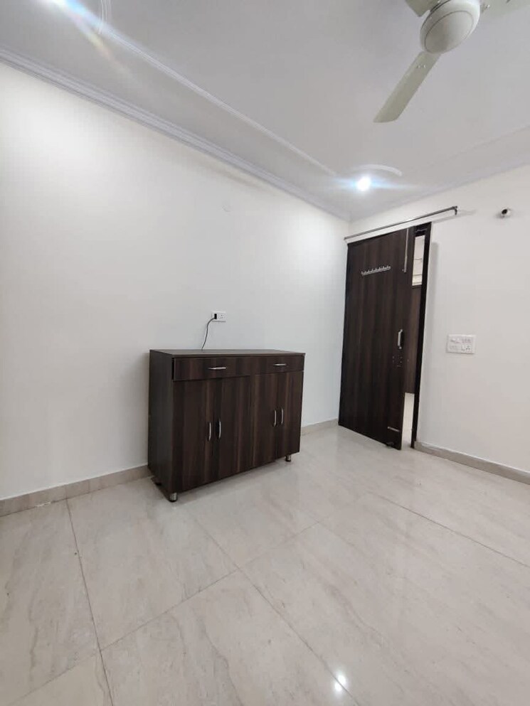 Room, cs-roseate-63 3 Bedroom 1620 Sq.Ft. Builder Floor In Sector 63a Gurgaon 9559237
