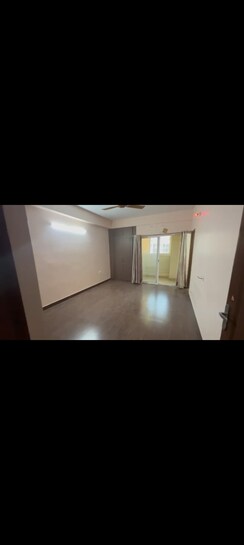 3 BHK Apartment For Sale in VVIP Addresses