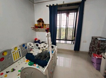 Master Bedroom in 2 BHK Apartment at Skylark CHS, Andheri West – for Rent