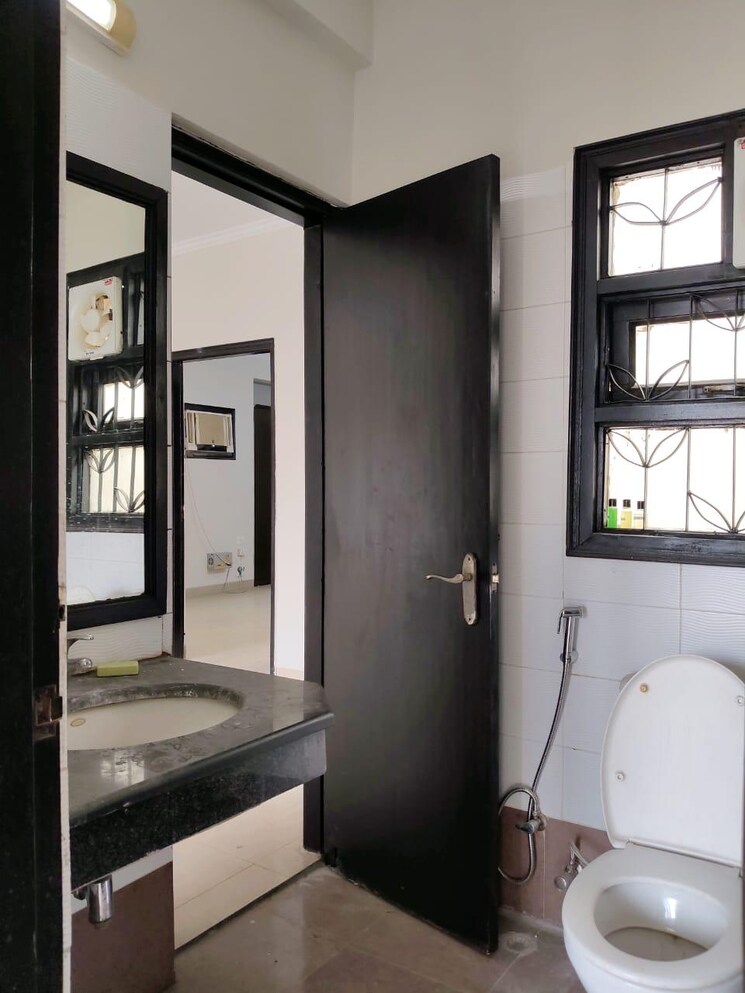 Room, m2k-aura 3 Bedroom 315 Sq.Yd. Builder Floor In Sector 47 Gurgaon 9559324