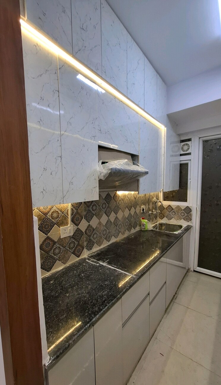 Kitchen, signature-global-prime 2 Bedroom 834 Sq.Ft. Apartment In Sector 63a Gurgaon 9559323