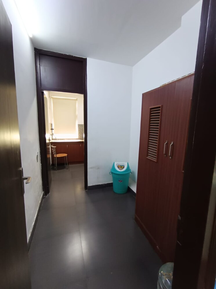 Floor Plan, sector 3 Commercial Office Space 4500 Sq.Ft. In Sector 3 Noida 9559349