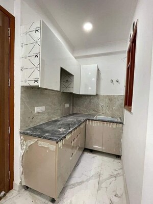 Kitchen in 1 BHK Builder Floor at Chattarpur – for Rent