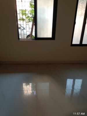 Room in 3 BHK Villa at Garden View CHS Sanpada, Sanpada – for Rent