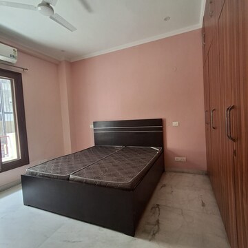 Bedroom in 4 BHK Builder Floor at SS 100, Sector 49 – for Rent