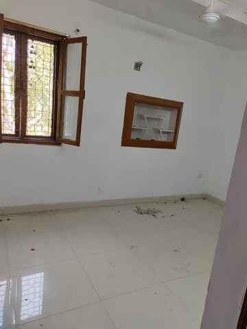 1 BHK Apartment For Rent in Saket