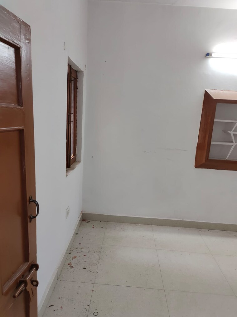 Bedroom, saket 1 Bedroom 400 Sq.Ft. Apartment In Saket Delhi 9559358