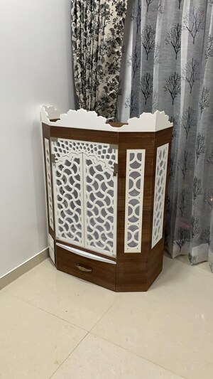 Furnished Amenities in 2 BHK Apartment at Kanakia Rainforest, Andheri East – for Rent