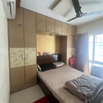 Bedroom in 2 BHK Apartment at Shivam Samadhan CHS Ltd, Goregaon West – for Rent
