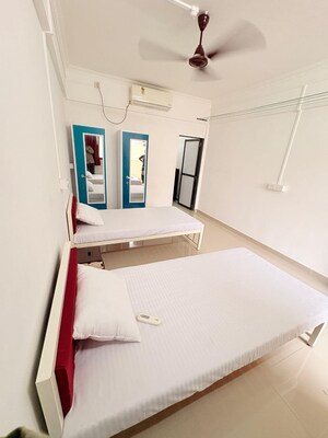 Furnished Amenities in  Pg at Airoli Sector 8a – for Rent