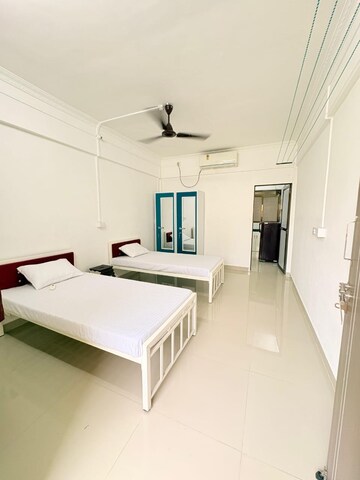 Team Area in  Pg at Airoli Sector 8a – for Rent