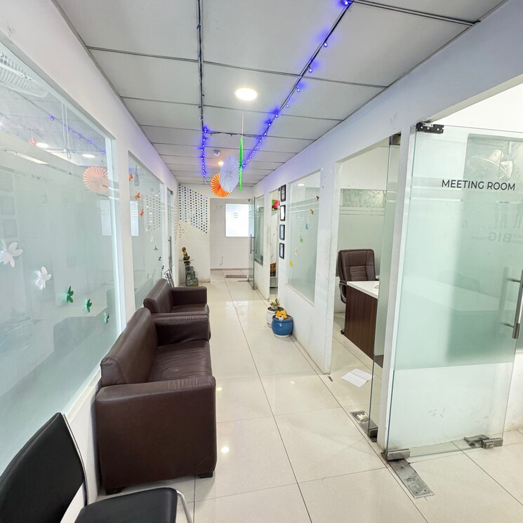 Team Area, phase 7 Commercial Office Space 1350 Sq.Ft. In Phase 7 Mohali 9559455