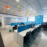 1350 Sq.Ft. Office Space in It Office