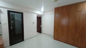 Room in 4 BHK Apartment at SMR Vinay Iconia Phase II, Kondapur – for Rent