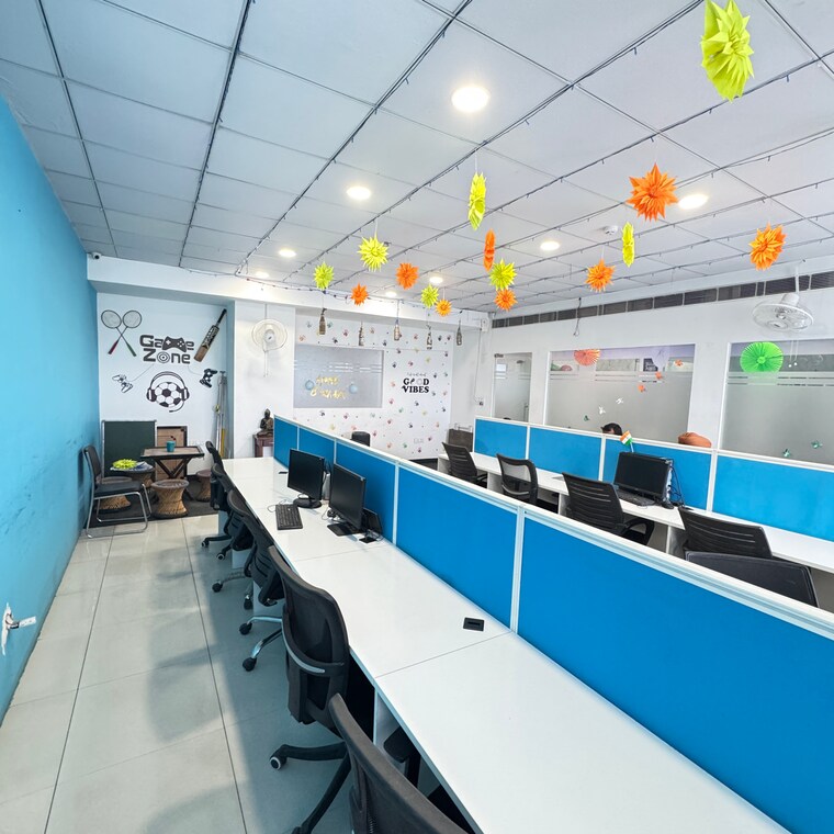 Team Area, phase 7 Commercial Office Space 1350 Sq.Ft. In Phase 7 Mohali 9559455