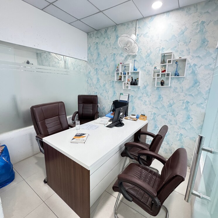 Team Area, phase 7 Commercial Office Space 1350 Sq.Ft. In Phase 7 Mohali 9559455