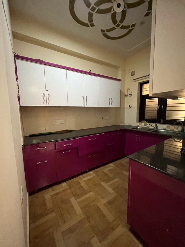 Kitchen, ardee-mall 3 Bedroom 1574 Sq.Ft. Builder Floor In Sector 52a Gurgaon 9559442