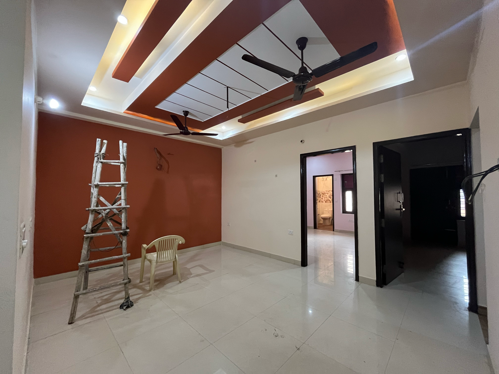 3 BHK + Extra Room Builder Floor For Rent in Ardee Mall