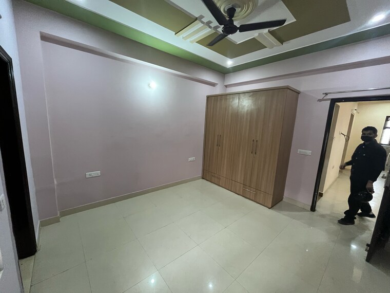 Room, ardee-mall 3 Bedroom 1574 Sq.Ft. Builder Floor In Sector 52a Gurgaon 9559442