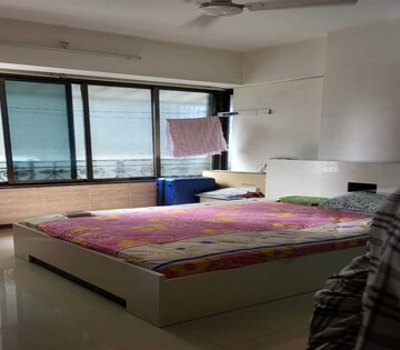 Bedroom in 3 BHK Apartment at Matunga East – for Sale