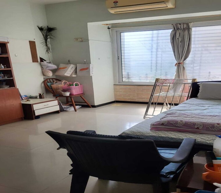 Living Room, matunga east 2 Bedroom 1000 Sq.Ft. Apartment In Matunga East Mumbai 9559428