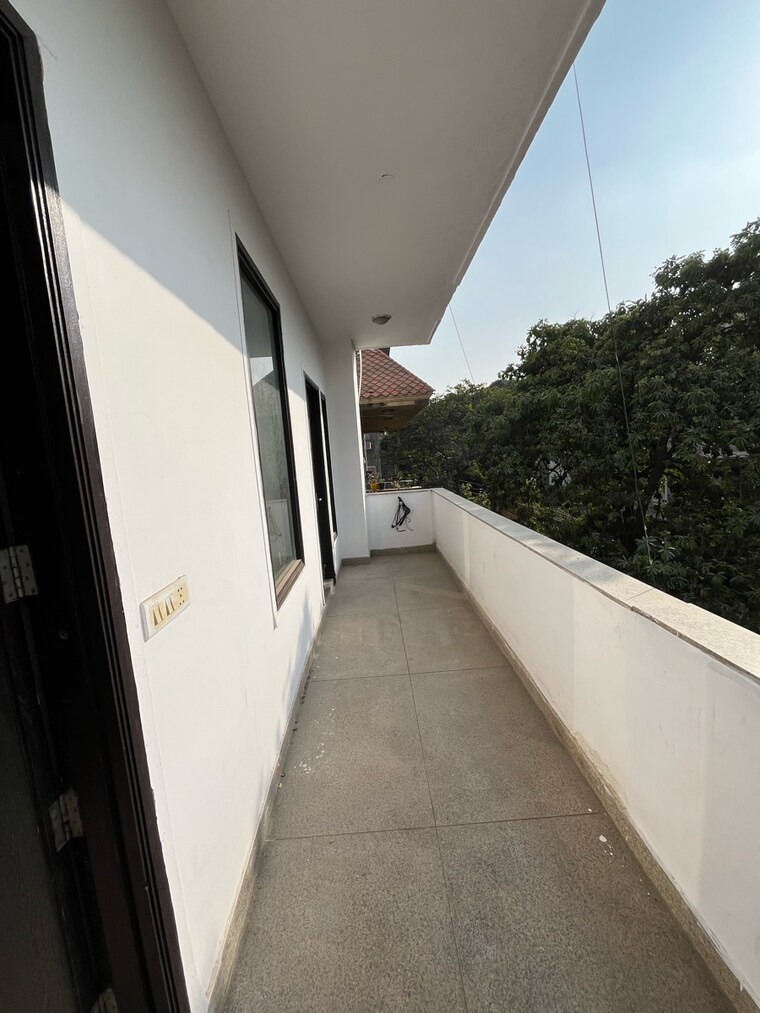 Balcony, ansal-sushant-lok-i 3 Bedroom 1575 Sq.Ft. Builder Floor In Sector 43 Gurgaon 9559473