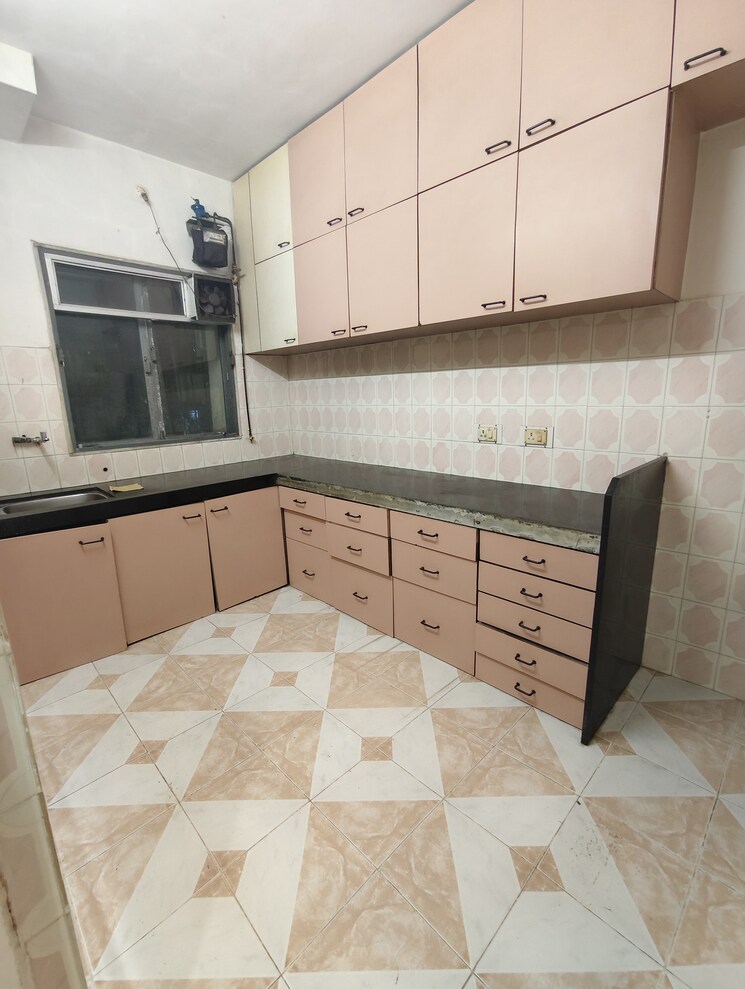 Kitchen, malad west 2 Bedroom 750 Sq.Ft. Apartment In Malad West Mumbai 9559511