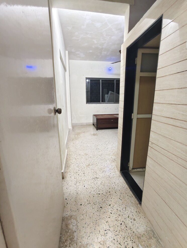 Other, malad west 2 Bedroom 750 Sq.Ft. Apartment In Malad West Mumbai 9559511