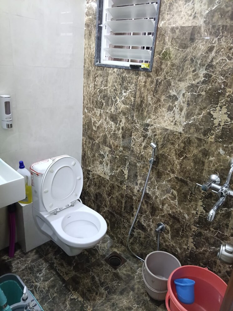 Bathroom, krishna-sai-dwarka 2 Bedroom 825 Sq.Ft. Apartment In Kiwale Pune 9559512