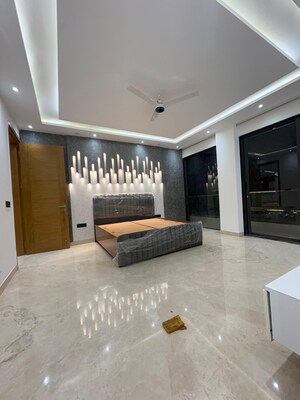 4 BHK Builder Floor For Rent in Sector 38