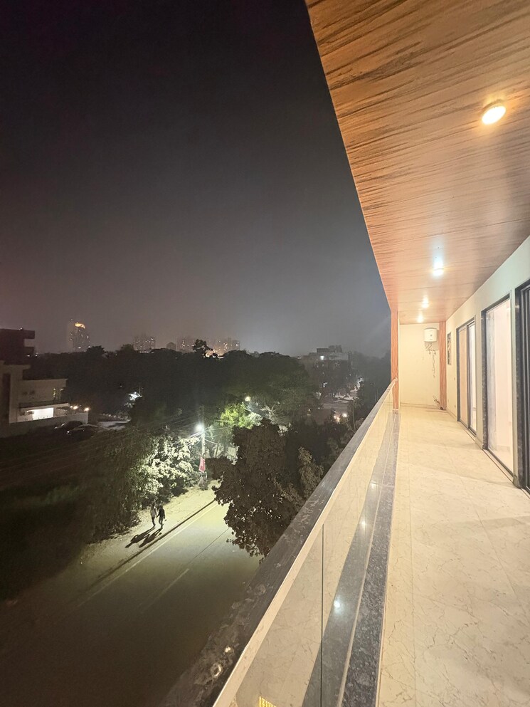 Balcony, sector 38 4 Bedroom 3000 Sq.Ft. Builder Floor In Sector 38 Gurgaon 9559536