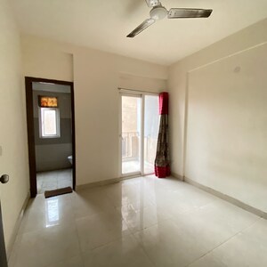 Room in 2 BHK Apartment at Signature Global Orchard Avenue, Sector 93 – for Sale