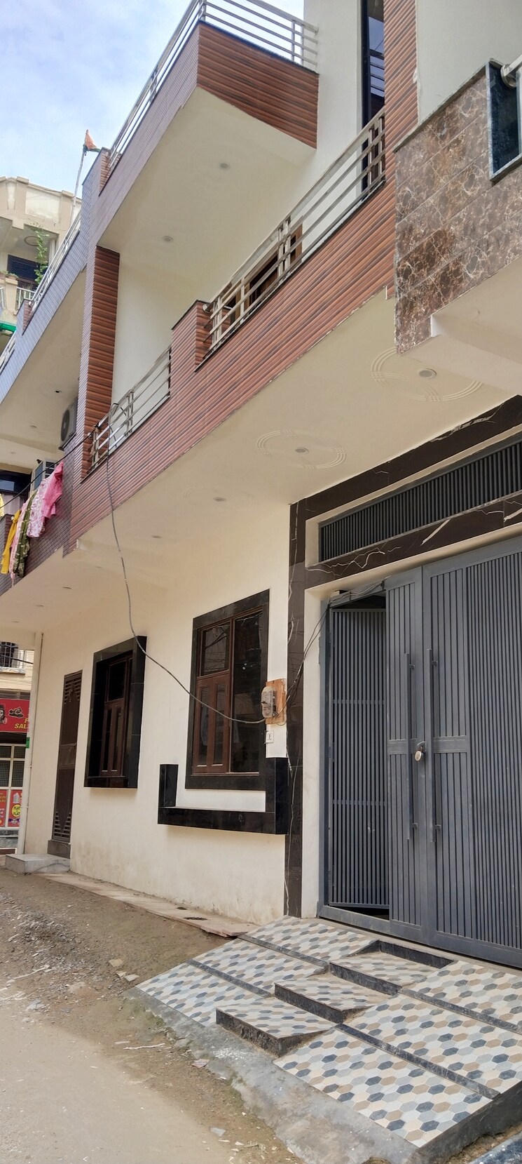 Exterior View, new-garden-enclave 3 Bedroom 100 Sq.Yd. Independent House In Mainapur Ghaziabad 9559535