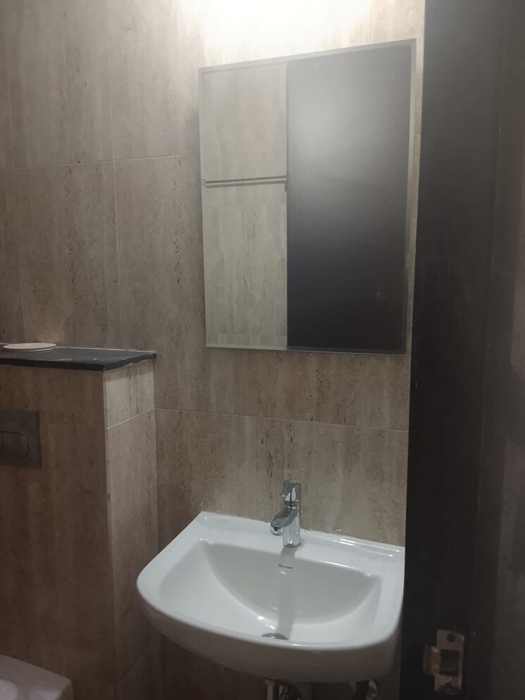 Bathroom, kolte-patil-life-republic 2 Bedroom 630 Sq.Ft. Apartment In Hinjewadi Pune 9559499