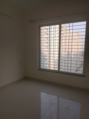 2 BHK Apartment For Rent in Kolte Patil Life Republic, Hinjewadi