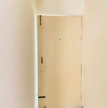 Furnished Amenities in 2 BHK Apartment at Pyramid Heights, Badha – for Rent