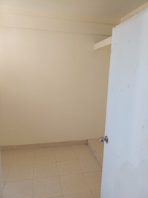 Room in 1 BHK Apartment at CIDCO Scheme Kharghar, Sector 40 Kharghar – for Sale