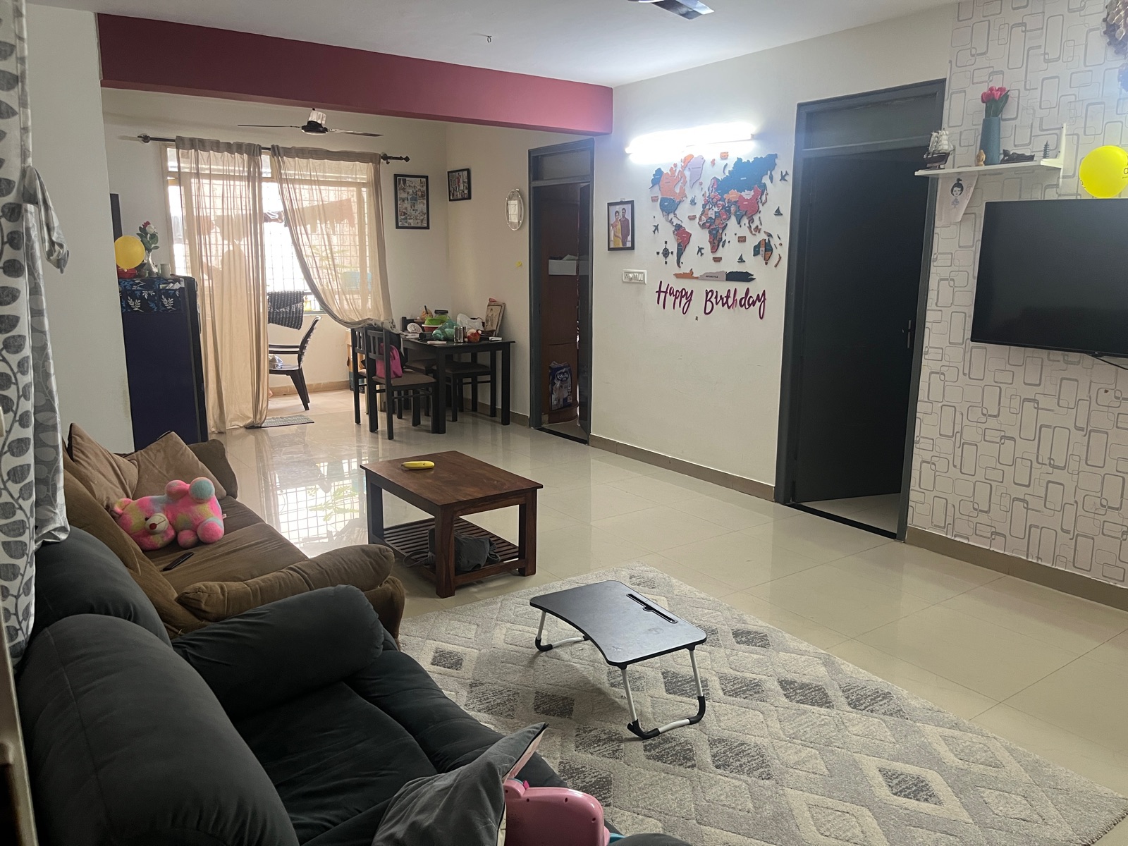 2 BHK Apartment For Sale in Niranjan Central