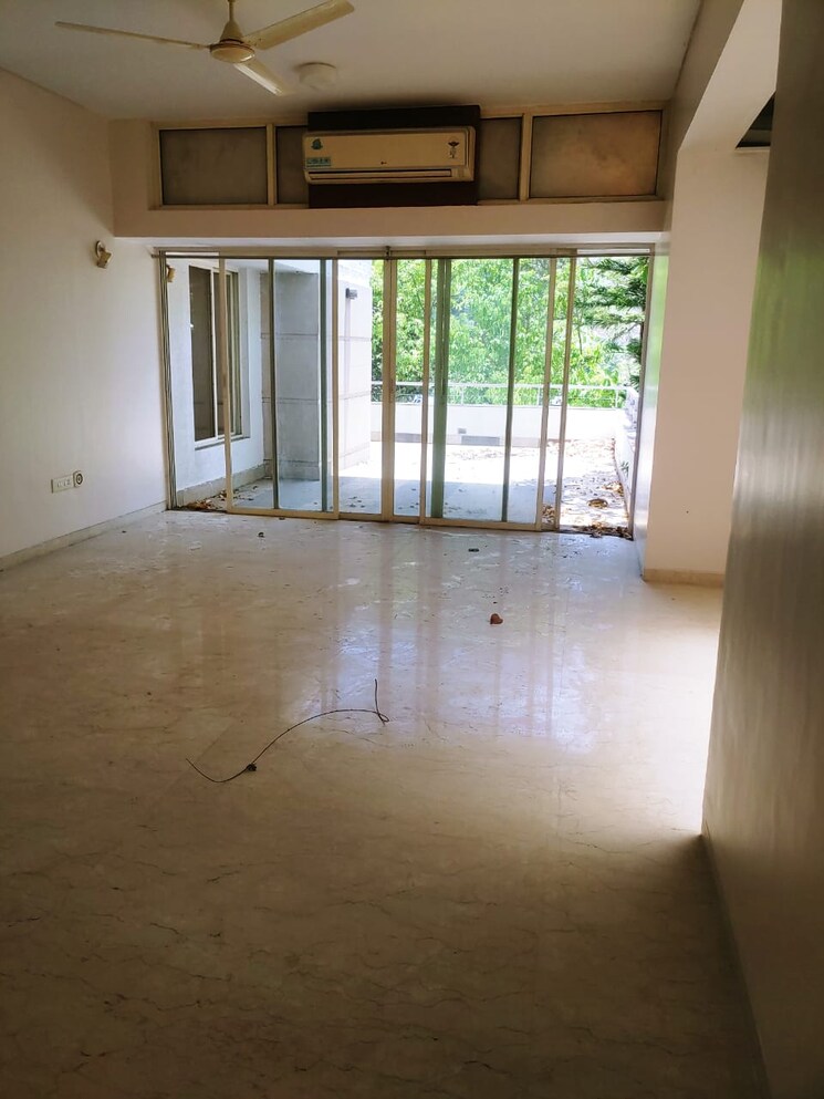 Room, rohan-madhuban 3 Bedroom 1500 Sq.Ft. Apartment In Bavdhan Pune 9559585