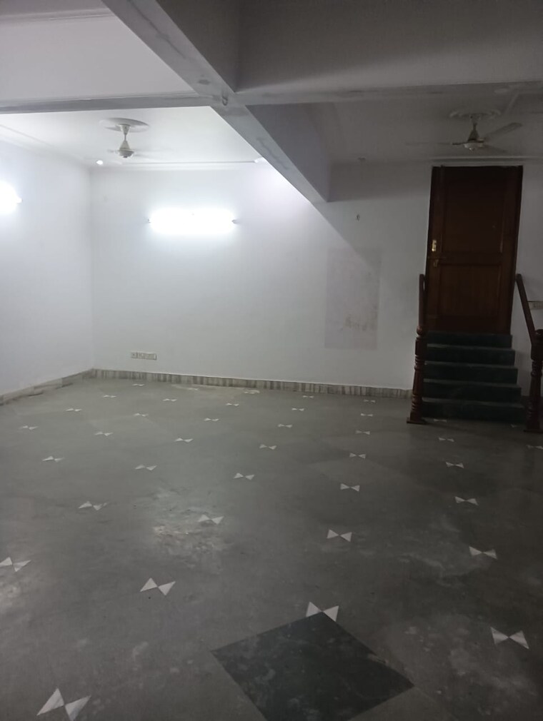 undefined, gomti nagar 3 Bedroom 1450 Sq.Ft. Independent House In Gomti Nagar Lucknow 9559613