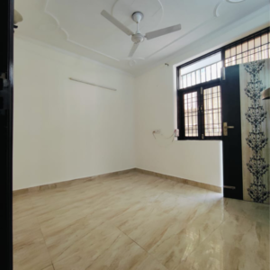 Room in 2 BHK Builder Floor at Malviya Nagar – for Rent