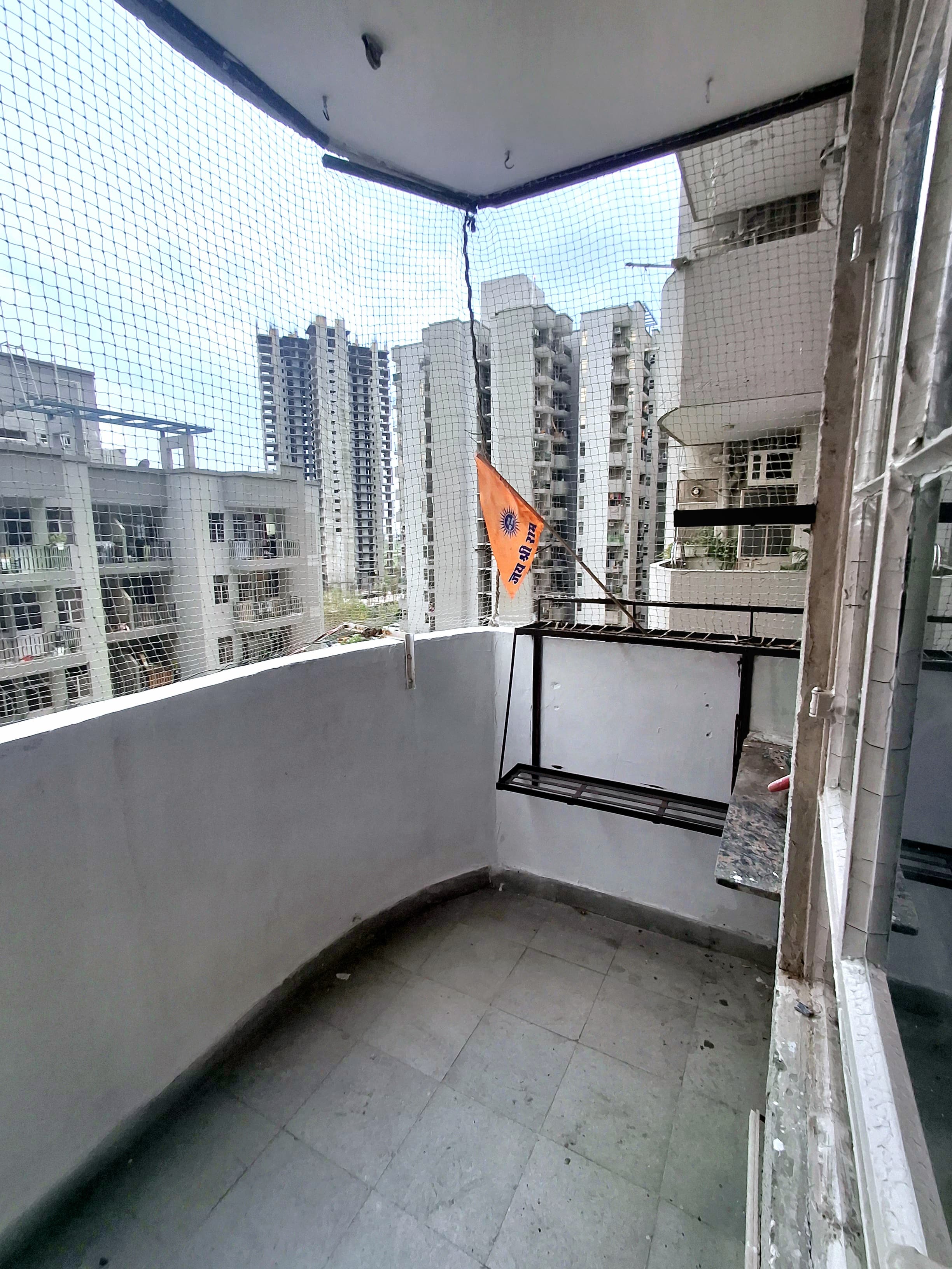 2 BHK + Pooja Room Apartment For Rent in Signature Global Signum 107