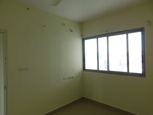 Room in 2 BHK Apartment at INDIS PBEL City, Peeranchuruvu – for Rent