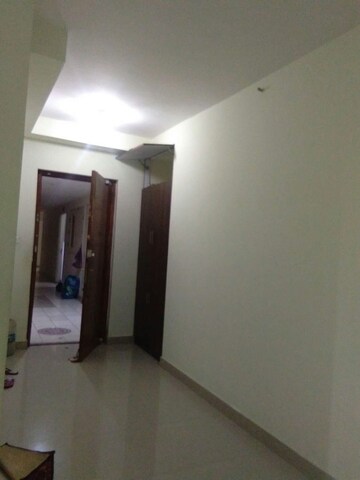 Room in 2 BHK Apartment at INDIS PBEL City, Peeranchuruvu – for Rent