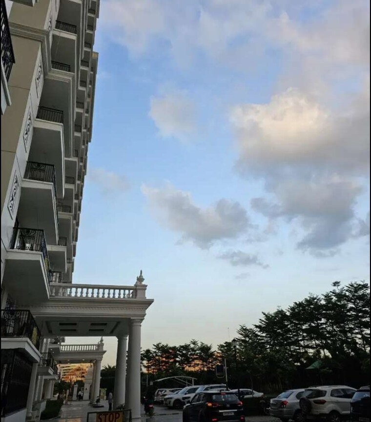 Exterior View, gomti nagar 3 Bedroom 1750 Sq.Ft. Apartment In Gomti Nagar Lucknow 9559747